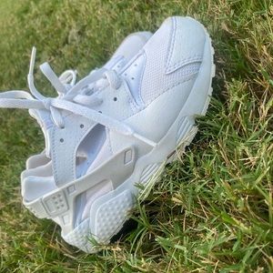 Nike Huarache Shoes